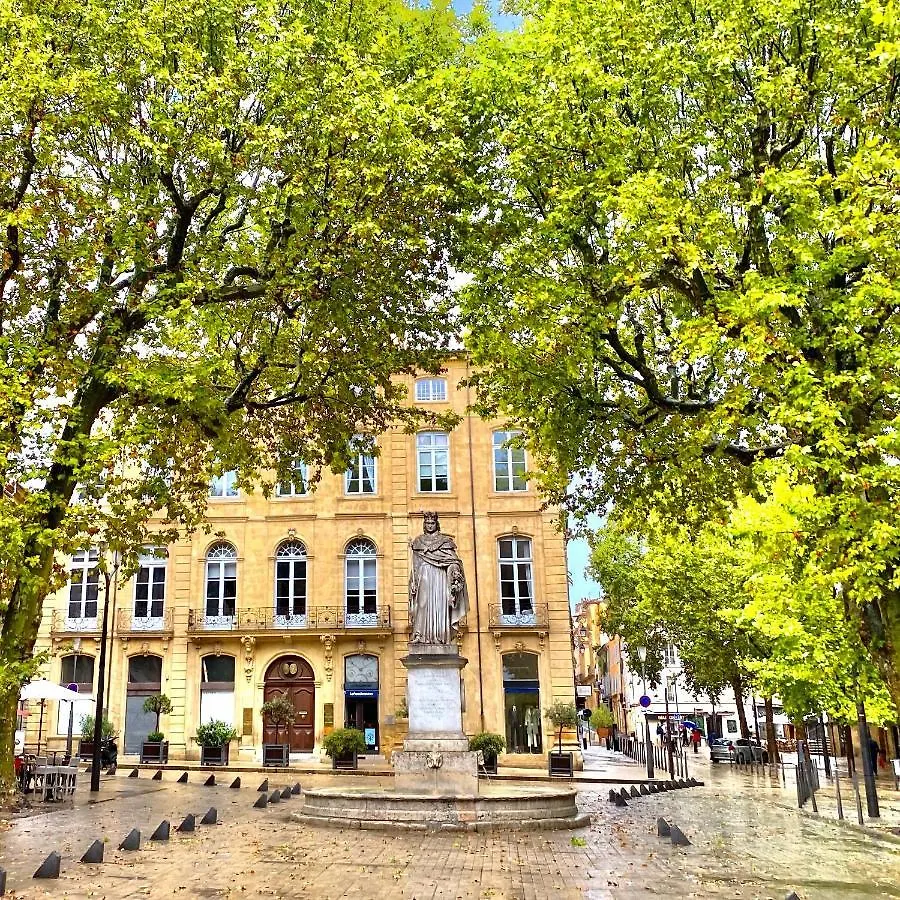 Les Suites Du Cours & Spa Aix-en-Provence Appartamento